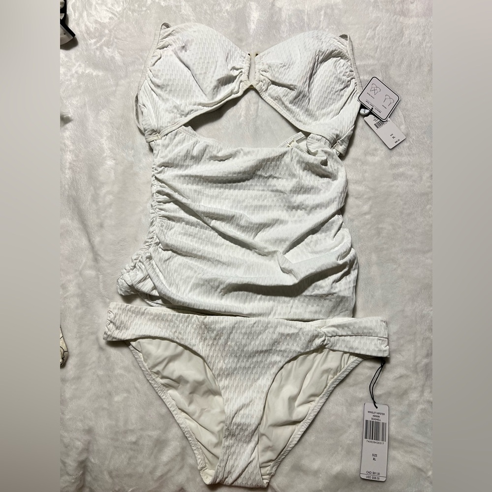 a Che Chic White two Piece Swimsuit